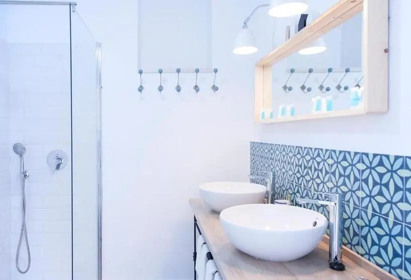 اتاق خانوادگی, Hostal La Casa Sanlúcar