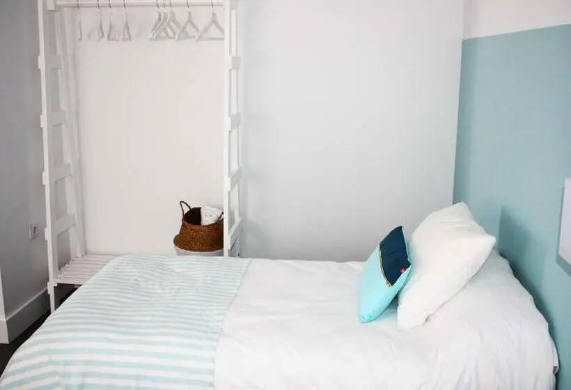 اتاق خانوادگی, Hostal La Casa Sanlúcar