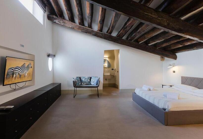 带1个卧室的公寓, Palazzo Cavarretta   Pinella S Rooms And Apartment