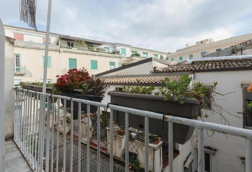 带1个卧室的公寓, Palazzo Cavarretta   Pinella S Rooms And Apartment