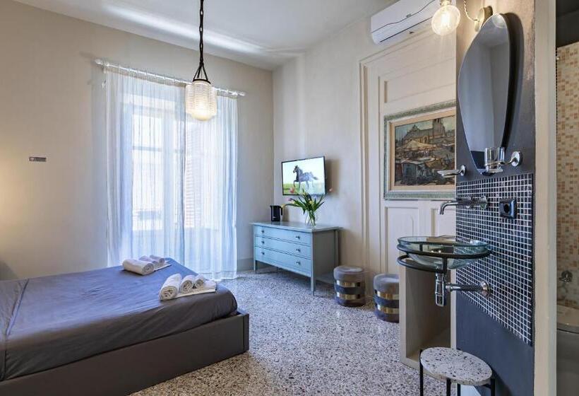 标准间, Palazzo Cavarretta   Pinella S Rooms And Apartment