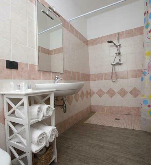 Номер Стандарт, Ospitidelpero