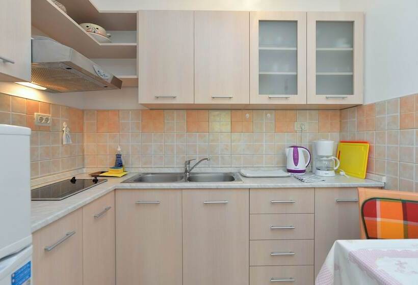 Апартаменты 1 Спальня, Apartment 1552