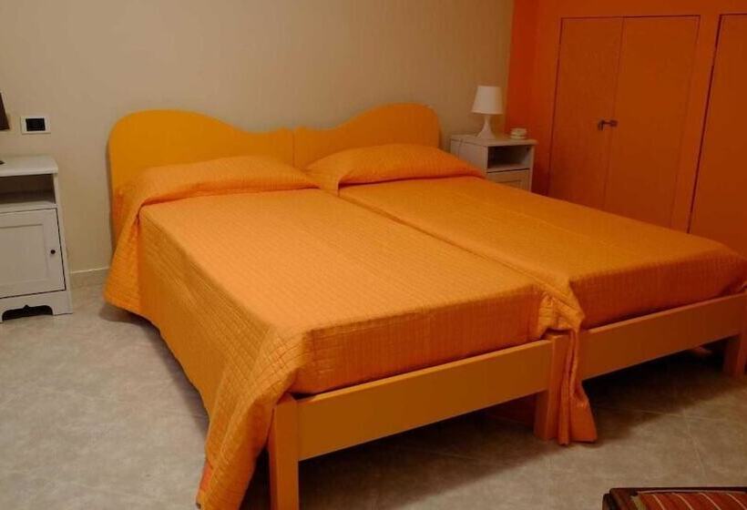 غرفة قياسية حمام مشترك, B&b Villa Lidia