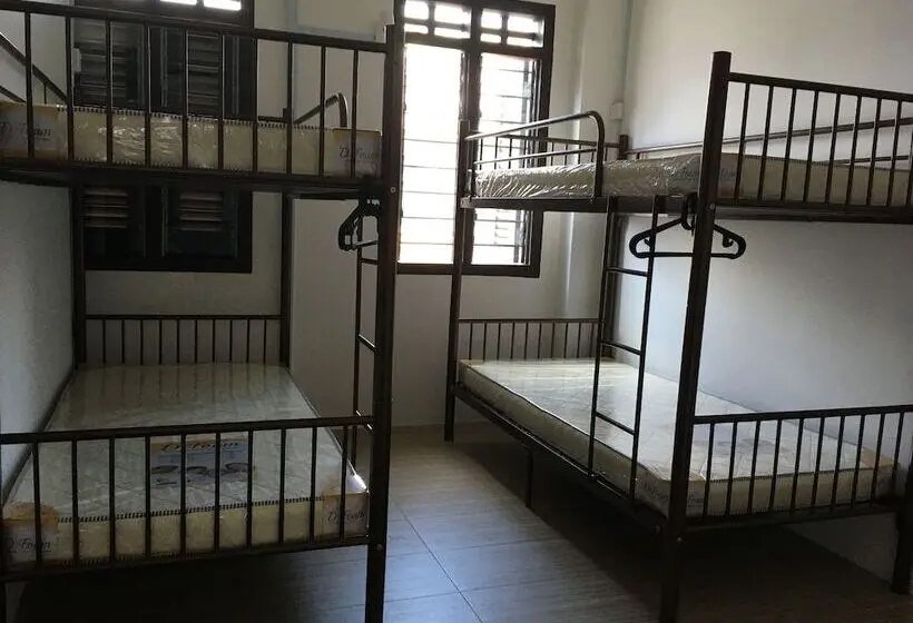 Vuode Makuusalissa, Homey Hostel, Ipoh Town