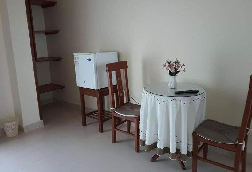 اتاق استاندارد با بالکن, Hostal Kurmi Coroico