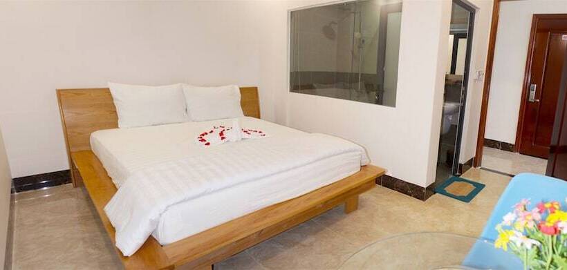 اتاق لوکس, Aha Monaco Hotel Phan Thiet