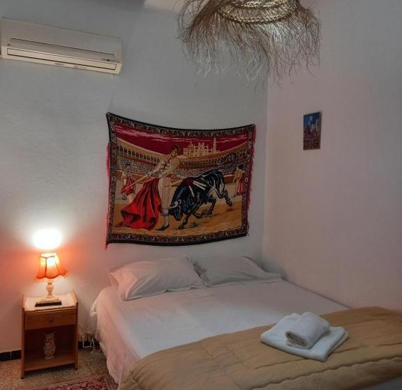 스탠다드 룸, Dar Hkaïem