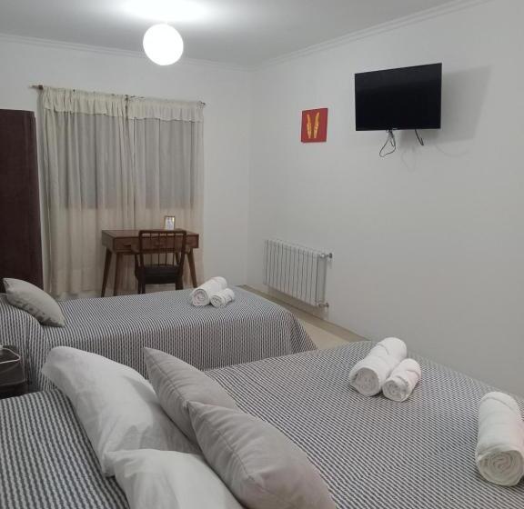 חדר סטנדרט לשלושה, Las Tejuelas   B&b Patagónico