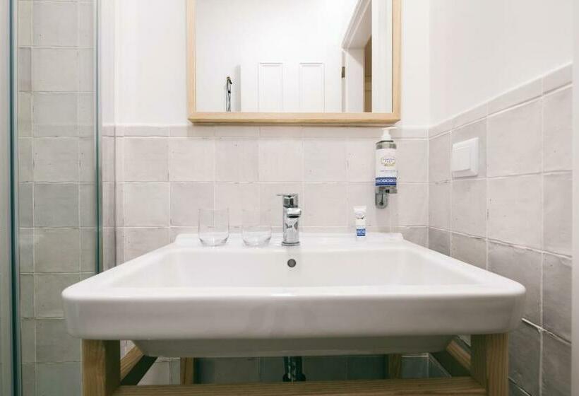 标准间, Quinta Da Saraiva