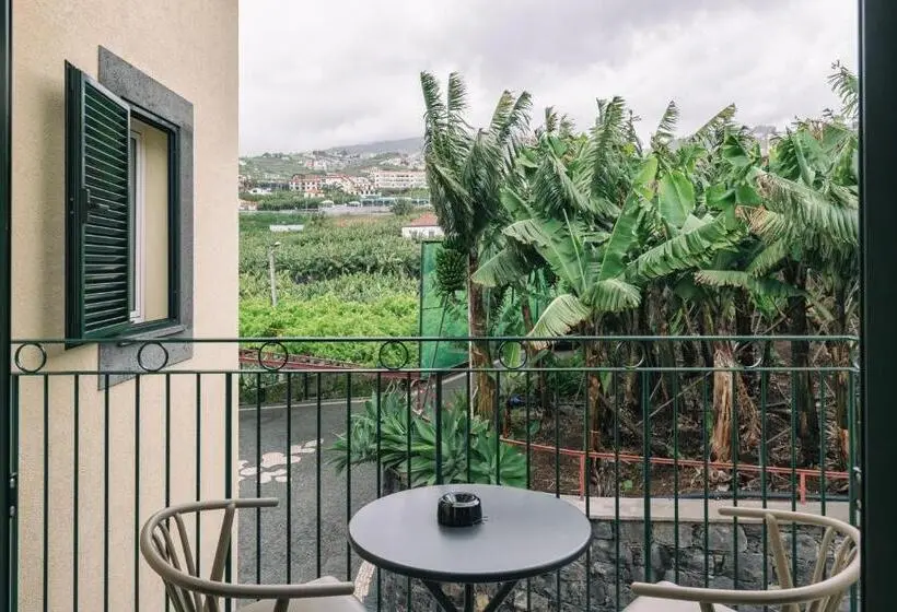اتاق استاندارد با چشم‌انداز کوهستان, Quinta Da Saraiva