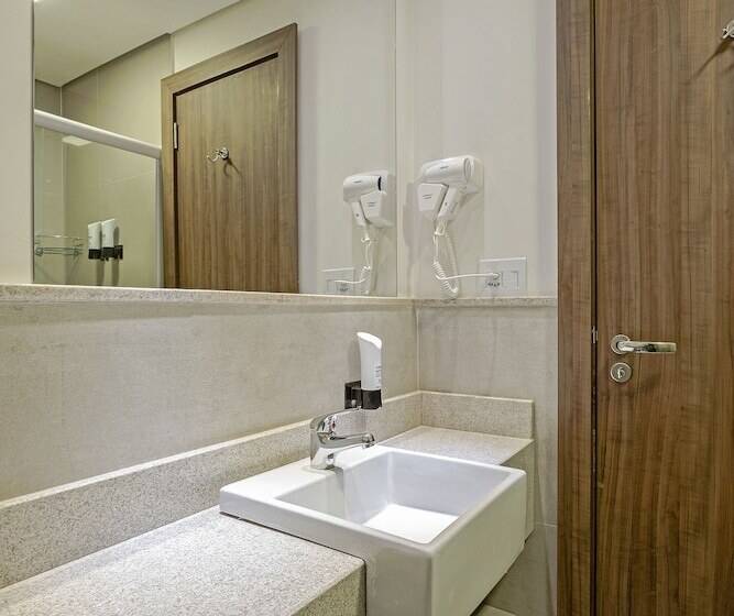 スタンダードルーム, Slim Guarapuava