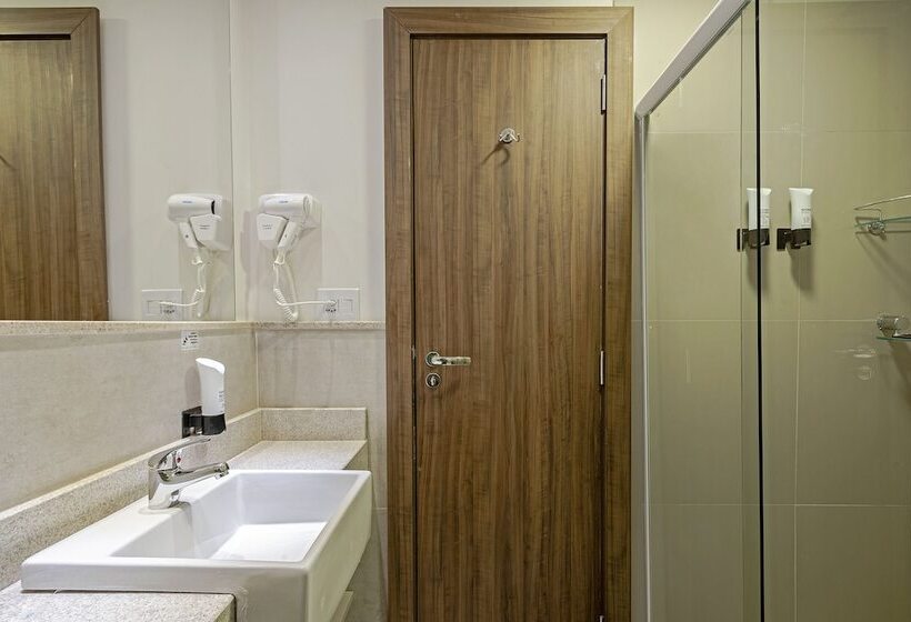 スタンダードルーム, Slim Guarapuava