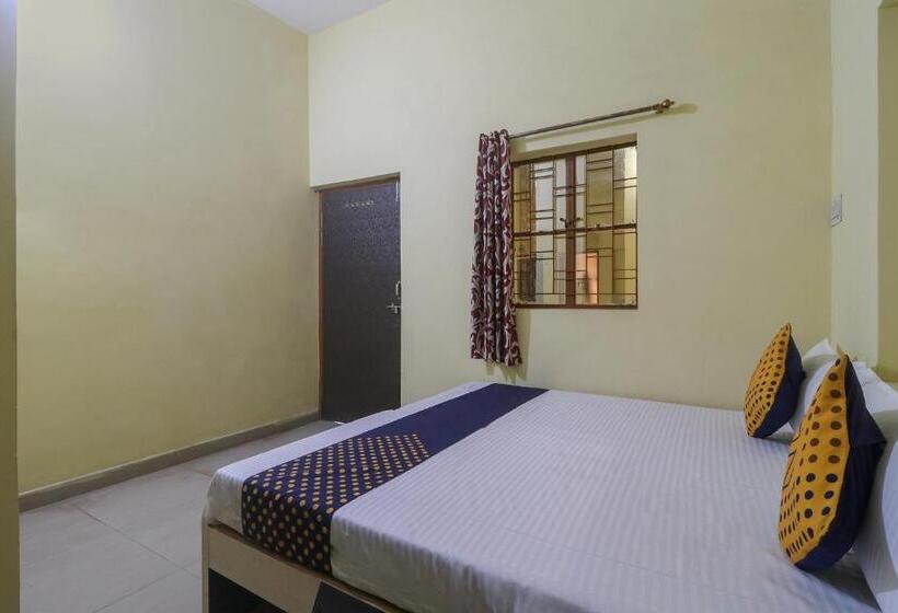 Klassiskt Trippelrum, Spot On 62709 Rainbow