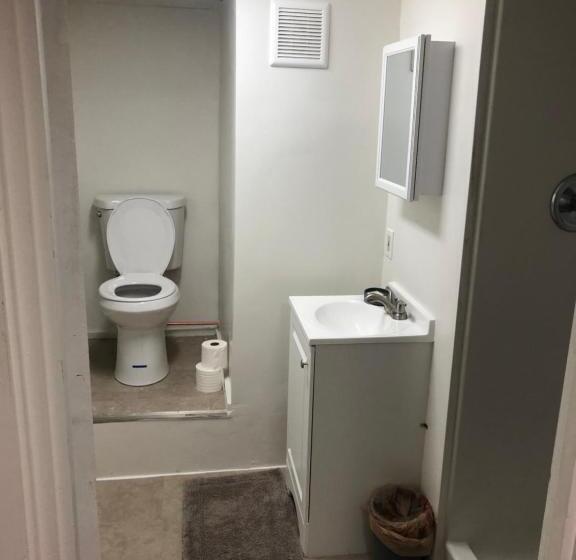 标准间, Art Gallery Hostel