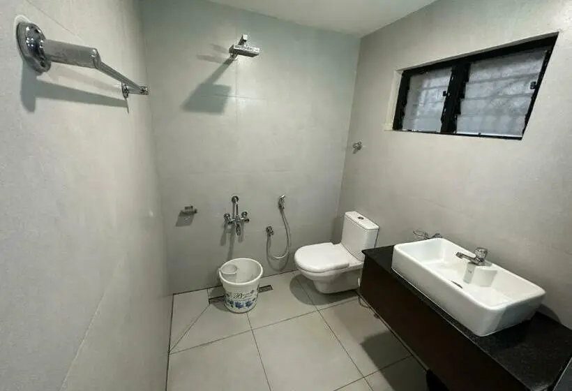 デラックスルーム, Aiba Regency