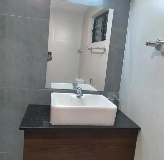 シングルデラックスルーム, Aiba Regency