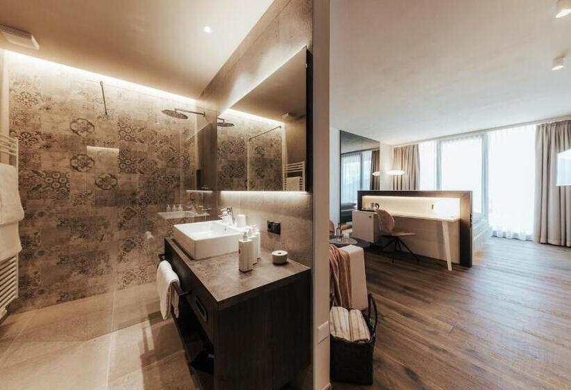 Полулюкс Повышенной Комфортности, Panoramahotel Am Sonnenhang