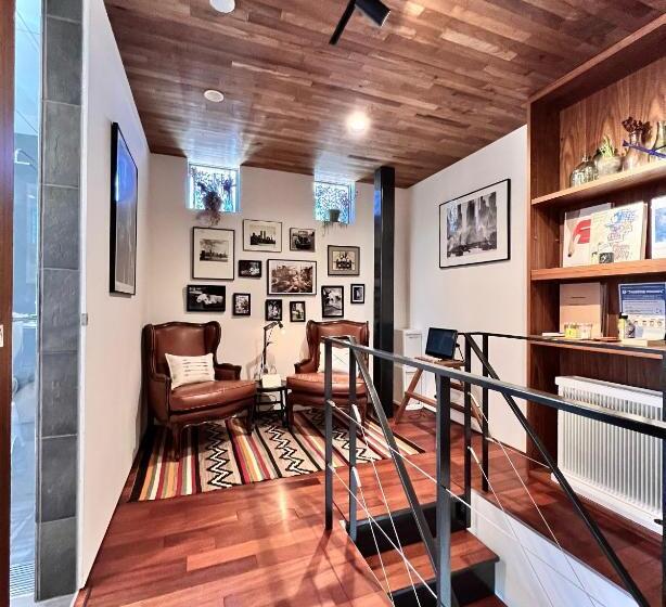 스위트, Guest House Maison De Stuffmarket
