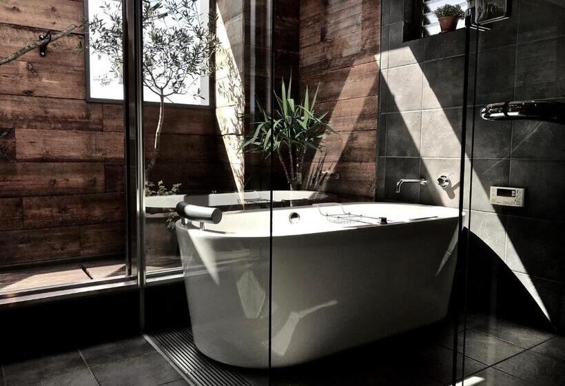 جناح, Guest House Maison De Stuffmarket