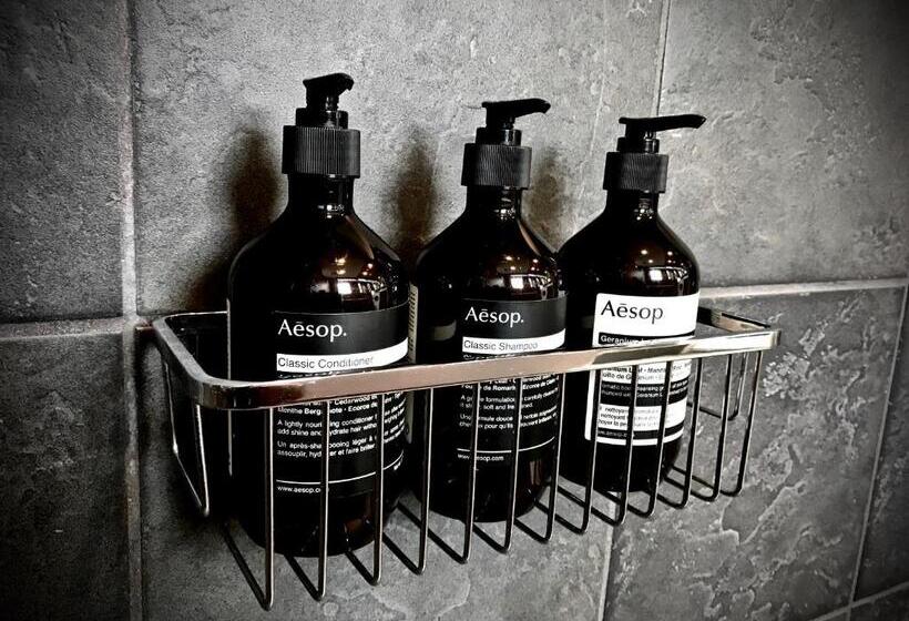 جناح, Guest House Maison De Stuffmarket