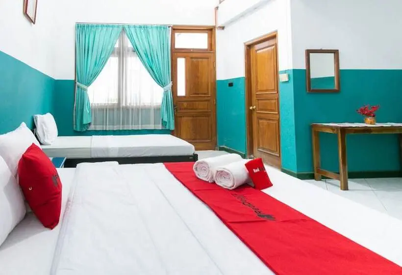 ファミリールーム, Reddoorz Syariah Near Alun Alun Magelang Bayeman