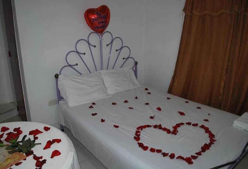 デラックスルーム, Hostalnativo