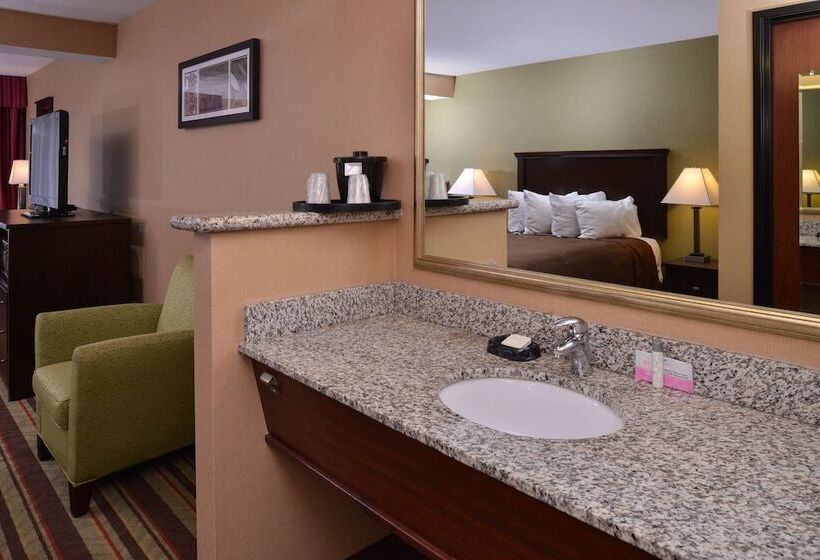 스위트, Best Western Wilsonville Inn & Suites