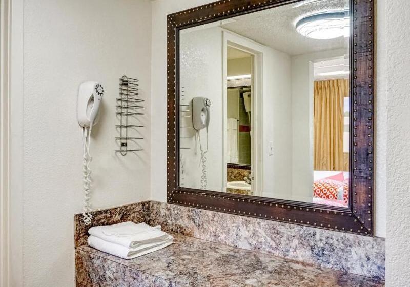 جناح, Killeen East Central