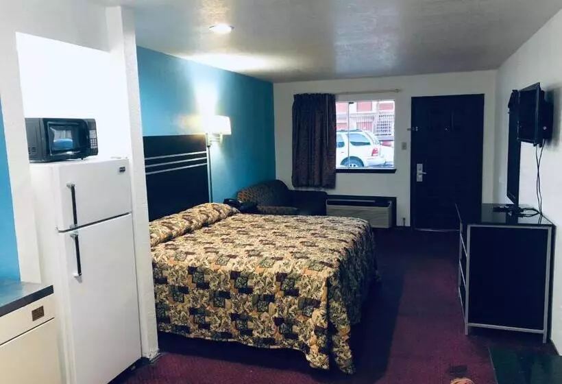 キングサイドベッドのスタンダードワンルーム, Meridian Inn Oklahoma City Airport
