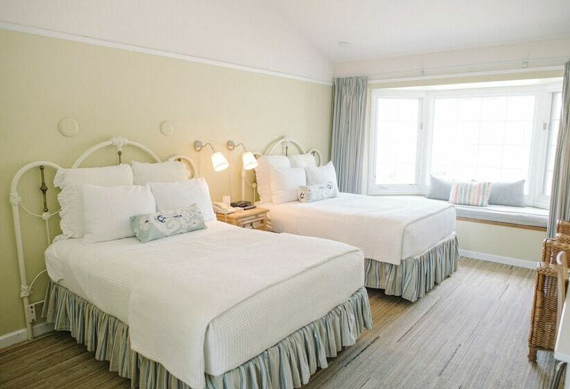 غرفه قياسيه سريرين مزدوجين, Outlook Inn