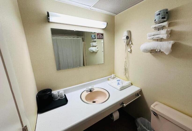 Номер Стандарт, Pamola Motor Lodge