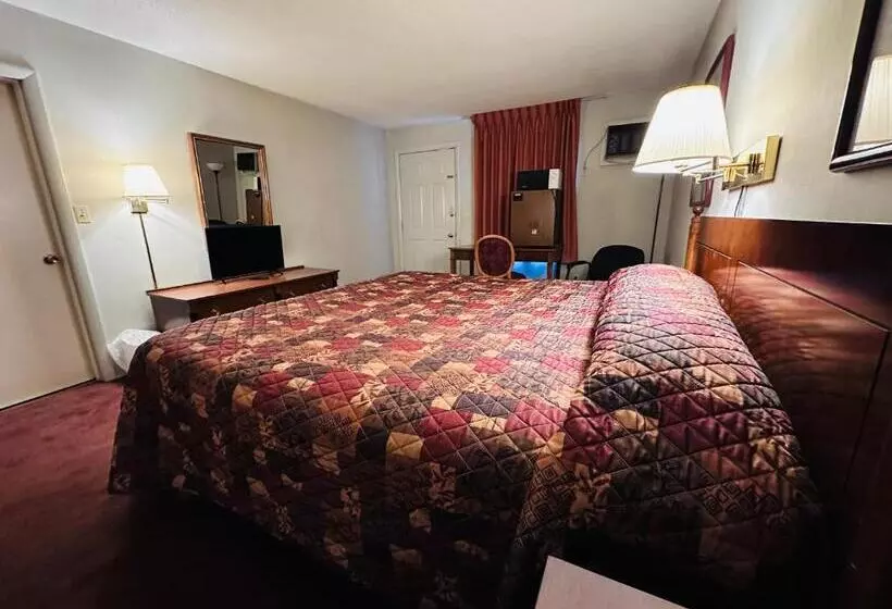 キングサイズベッドのスタンダードルーム, Pamola Motor Lodge
