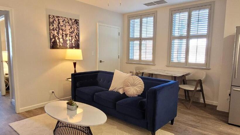 شقة غرفة نوم واحدة بالطابق الأرضى, Phillips