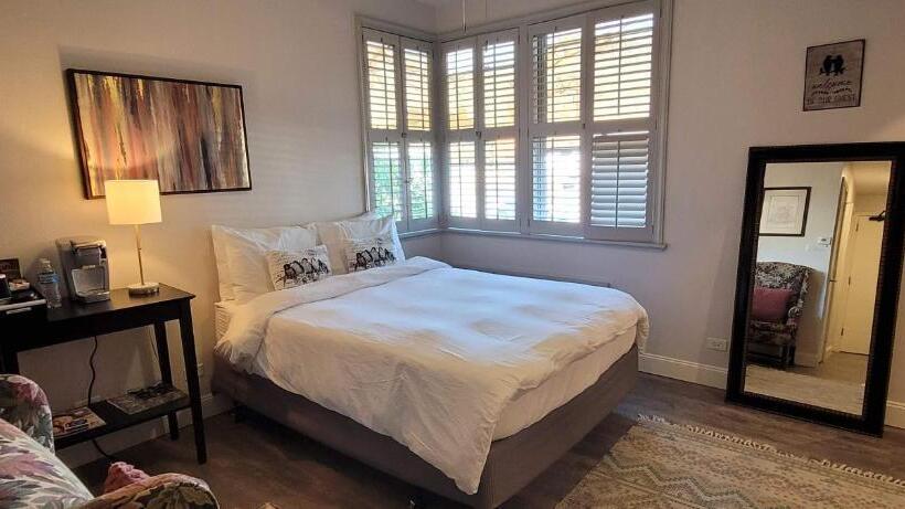 إستوديو قياسى, Phillips