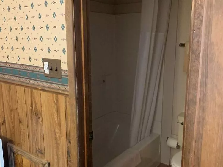 スタンダードルーム, Ponderosa Lodge