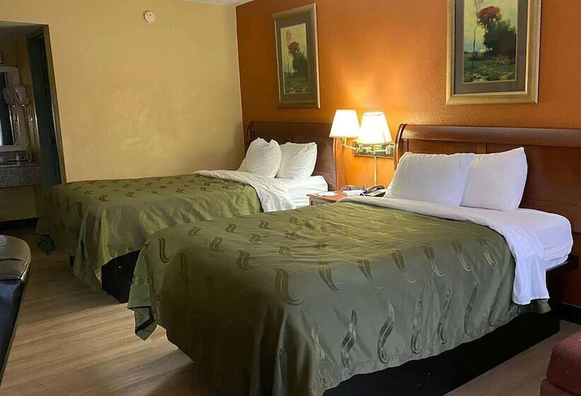 غرفه قياسيه سريرين مزدوجين, Ramada By Wyndham Rome / Verona