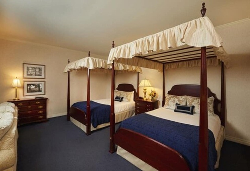 디럭스 룸, Nittany Lion Inn