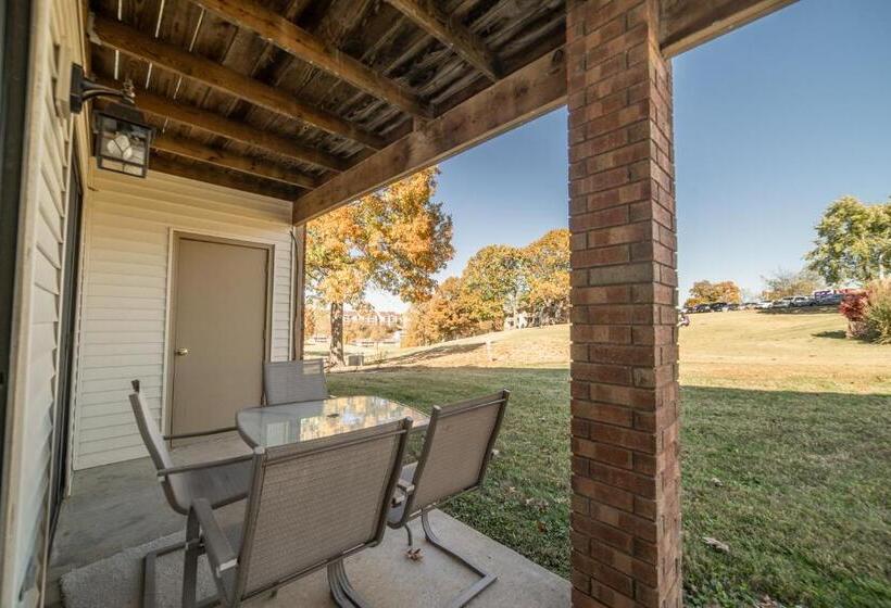 شقة ديلوكس غرفتين نوم, Pointe Royale Golf Resort