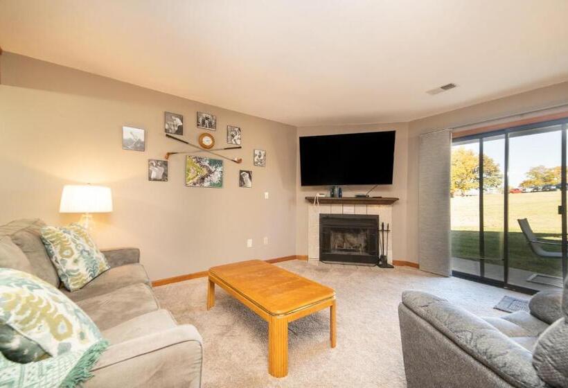 شقة ديلوكس غرفتين نوم, Pointe Royale Golf Resort