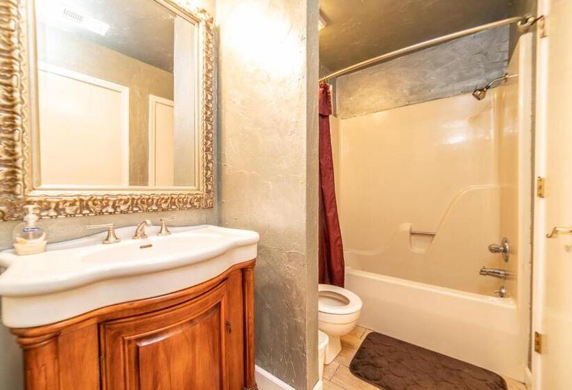 شقة غرفة واحدة, Pointe Royale Golf Resort