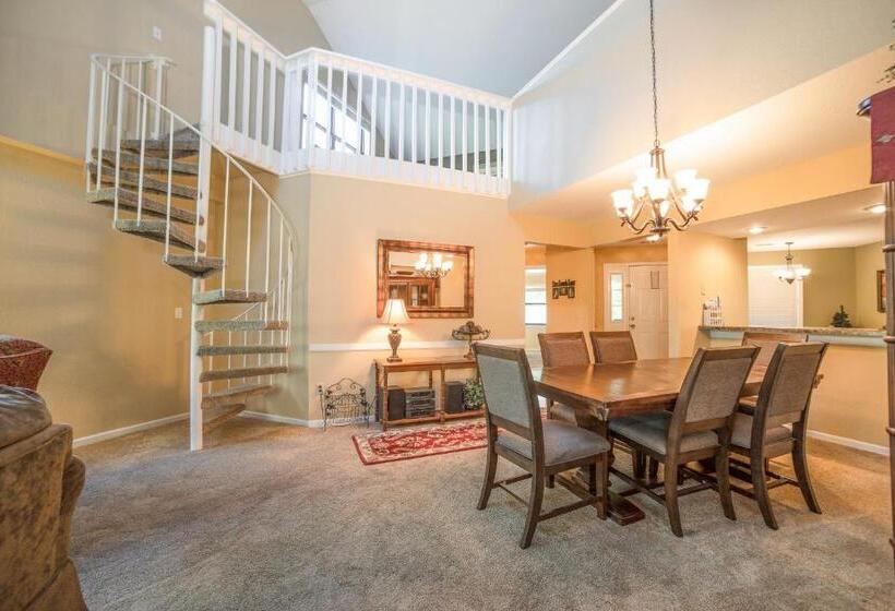 شقة 4 غرف, Pointe Royale Golf Resort