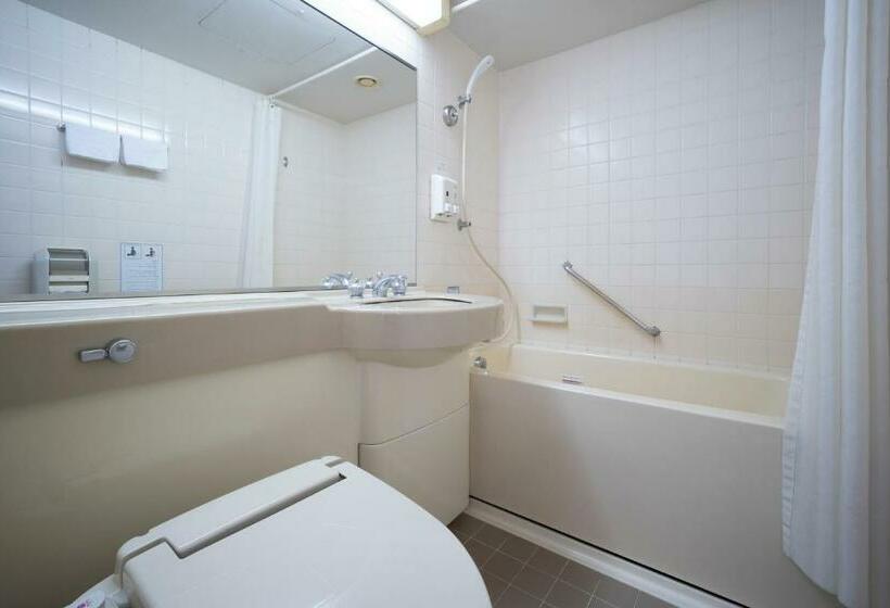 اتاق استاندارد, Kuwana Green