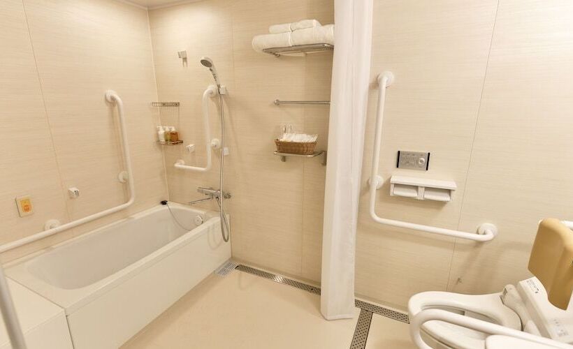 חדר סטנדרט מותאם לאדם עם מוגבלויות, Wakoshi Tobu