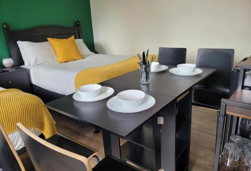 スタンダード4人部屋, Motel Abricafé