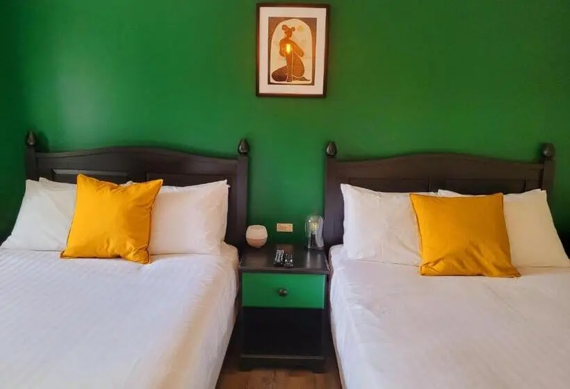スタンダード4人部屋, Motel Abricafé