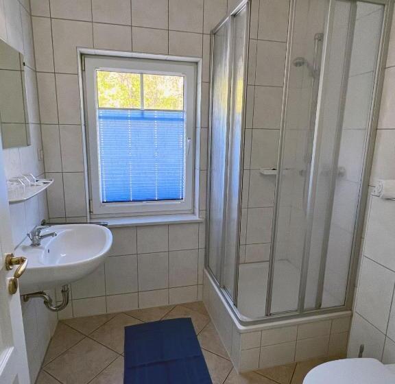 Семейный Номер, Windland