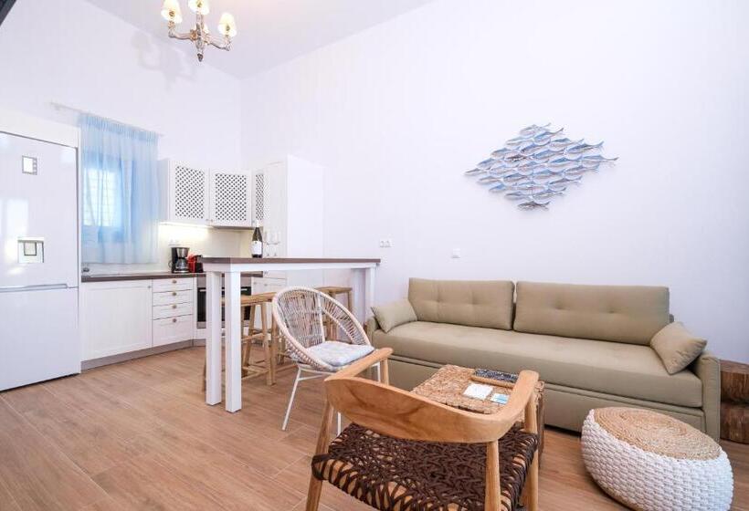 Дом 1 Спальня, Aelia Collection Suites   Adults Only