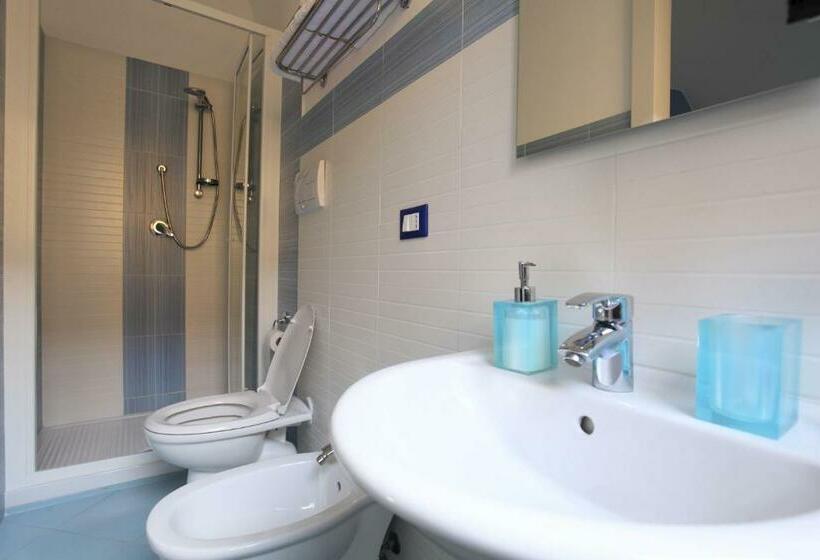 스탠다드 트리플 룸, B&b La Grande Mela