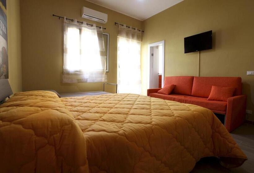 اتاق استاندارد چهار تخته, B&b La Grande Mela